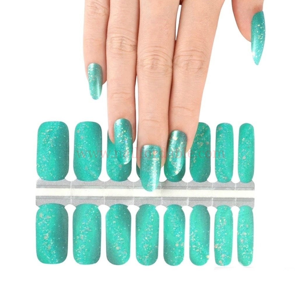 Green Glare | Nail Wraps | Nail Stickers | Nail Strips | Gel Nails | Nail Polish Wraps - Nailfordable