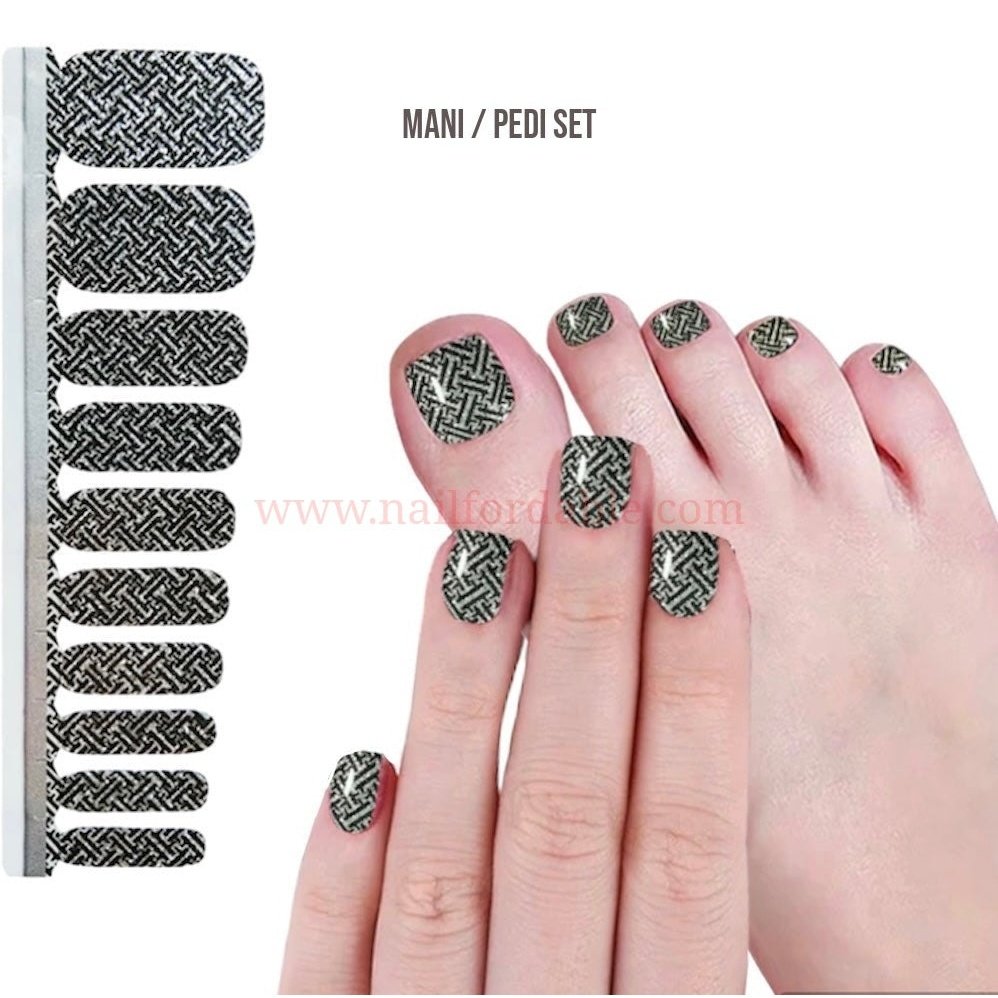 Assembled | Nail Wraps | Nail Stickers | Nail Strips | Gel Nails | Nail Polish Wraps - Nailfordable