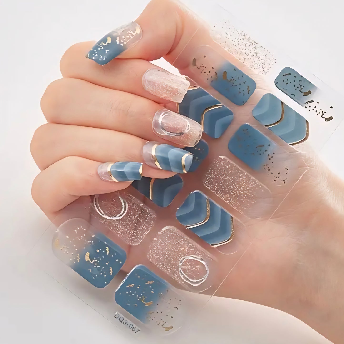 Gold on waves | Nail Wraps | Nail Stickers | Nail Strips | Gel Nails | Nail Polish Wraps - Nailfordable