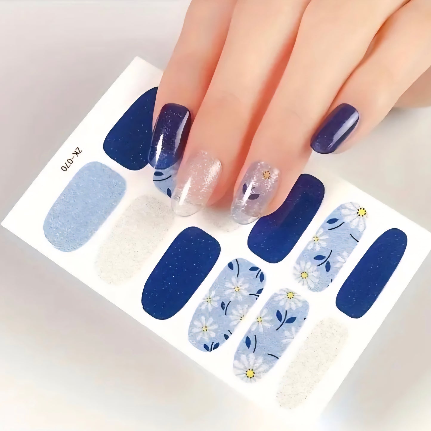 Sunflowers Day | Nail Wraps | Nail Stickers | Nail Strips | Gel Nails | Nail Polish Wraps - Nailfordable