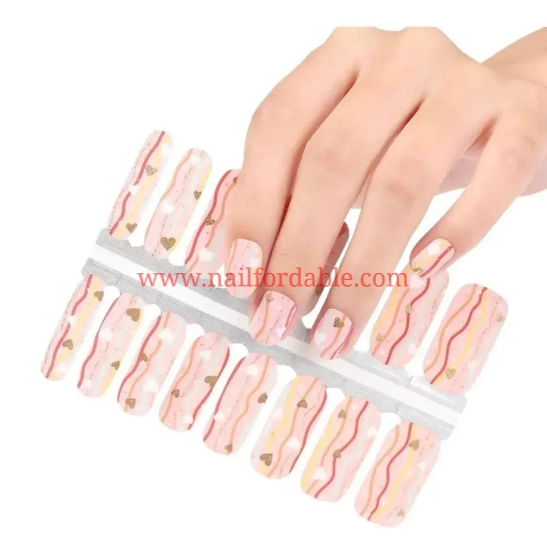 Lovely love | Nail Wraps | Nail Stickers | Nail Strips | Gel Nails | Nail Polish Wraps - Nailfordable