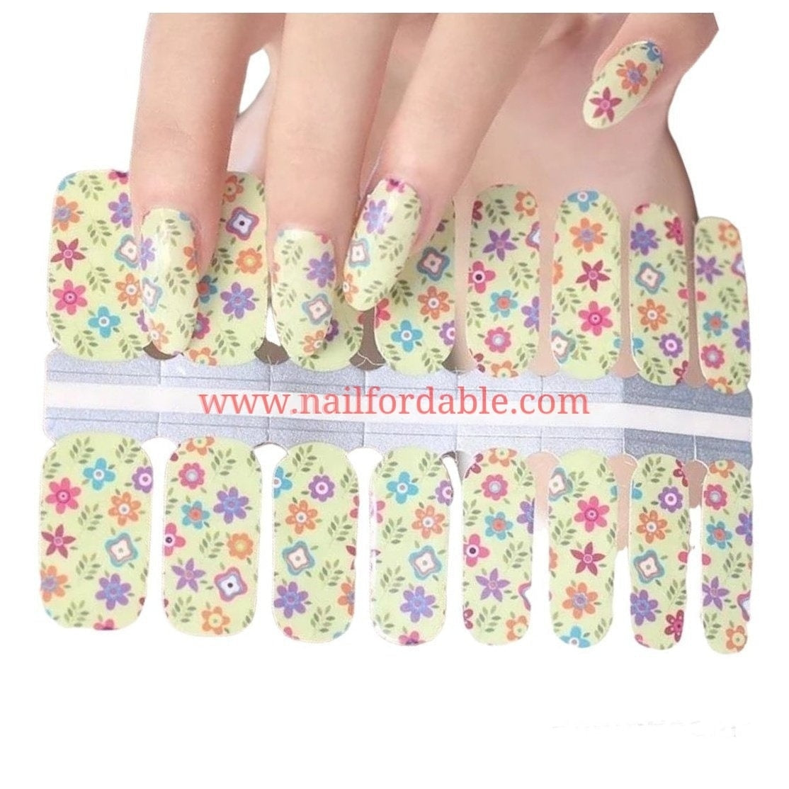 Spring flowers | Nail Wraps | Nail Stickers | Nail Strips | Gel Nails | Nail Polish Wraps - Nailfordable