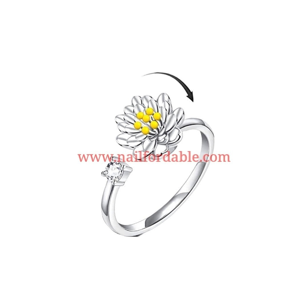 Flower - Spinner ring | Nail Wraps | Nail Stickers | Nail Strips | Gel Nails | Nail Polish Wraps - Nailfordable