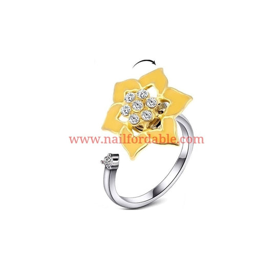 Yellow flower - Spinner ring | Nail Wraps | Nail Stickers | Nail Strips | Gel Nails | Nail Polish Wraps - Nailfordable