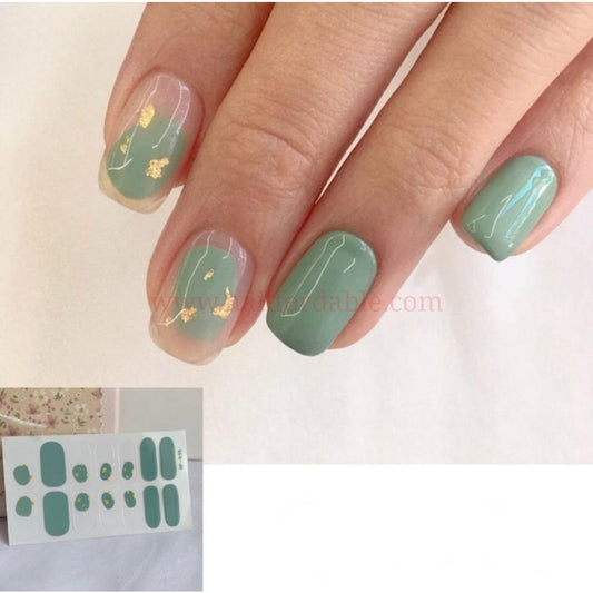 Gold and Green | Nail Wraps | Nail Stickers | Nail Strips | Gel Nails | Nail Polish Wraps - Nailfordable