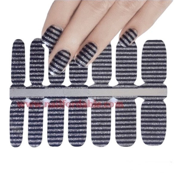 Black stripes | Nail Wraps | Nail Stickers | Nail Strips | Gel Nails | Nail Polish Wraps - Nailfordable