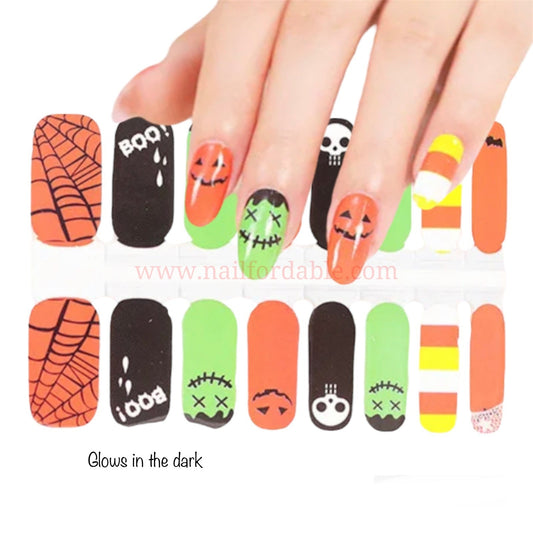 Boo! Glows in the dark | Nail Wraps | Nail Stickers | Nail Strips | Gel Nails | Nail Polish Wraps - Nailfordable