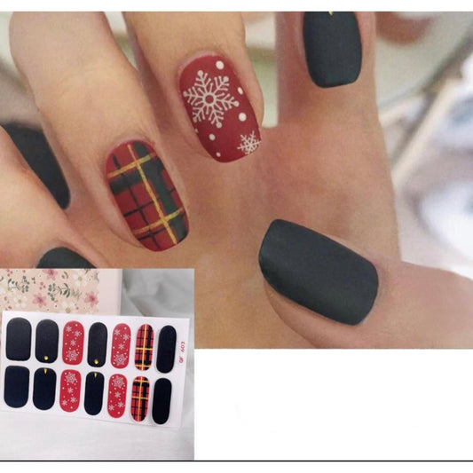 Plaid & snowflakes | Nail Wraps | Nail Stickers | Nail Strips | Gel Nails | Nail Polish Wraps - Nailfordable