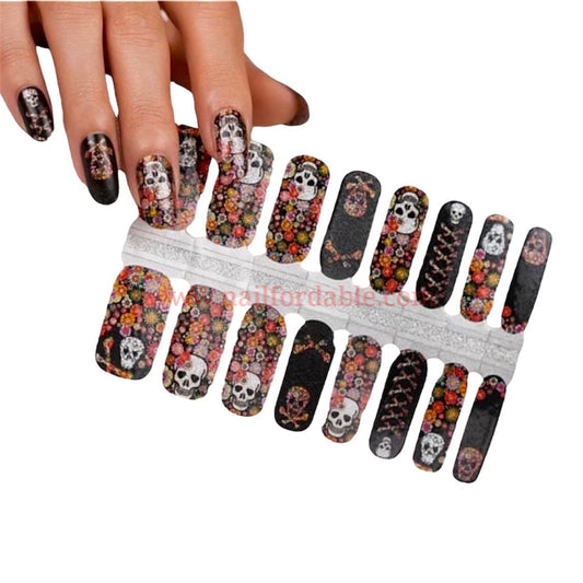 Flowers and skulls | Nail Wraps | Nail Stickers | Nail Strips | Gel Nails | Nail Polish Wraps - Nailfordable