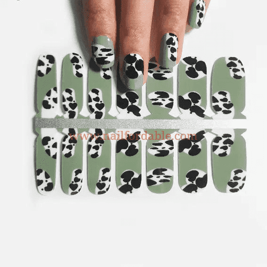 Cow hearts print | Nail Wraps | Nail Stickers | Nail Strips | Gel Nails | Nail Polish Wraps - Nailfordable