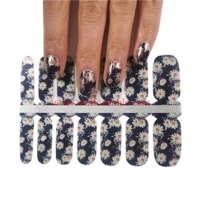 Daisy flowers Nail Wraps | Semi Cured Gel Wraps | Gel Nail Wraps |Nail Polish | Nail Stickers