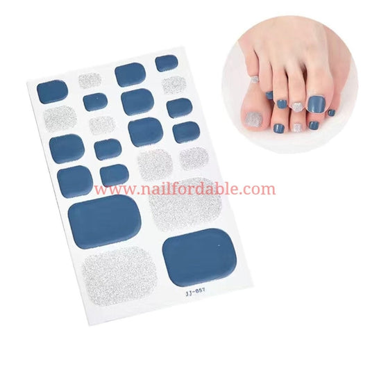 Green & Silver | Nail Wraps | Nail Stickers | Nail Strips | Gel Nails | Nail Polish Wraps - Nailfordable