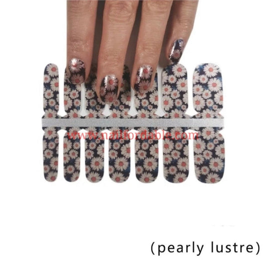 White sunflowers | Nail Wraps | Nail Stickers | Nail Strips | Gel Nails | Nail Polish Wraps - Nailfordable